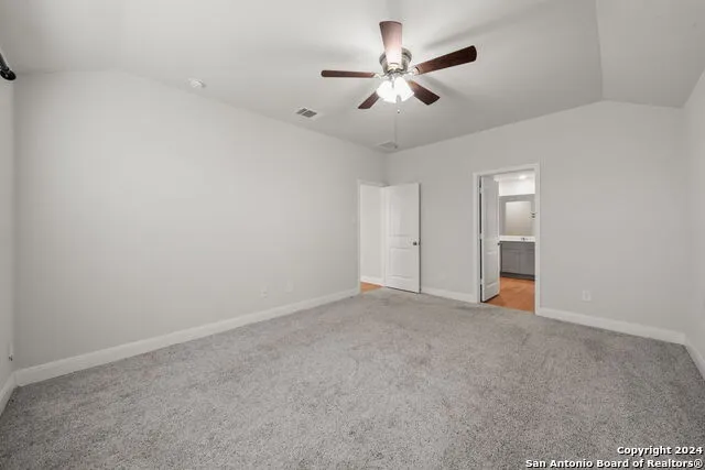 1080 AMBLE OAK Seguin, TX 78155