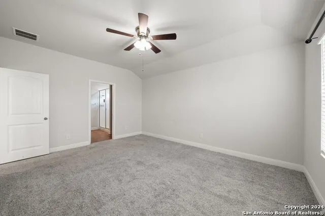 1080 AMBLE OAK Seguin, TX 78155