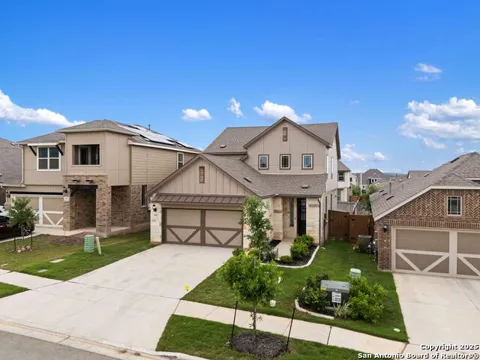 2058 EGRET AVE