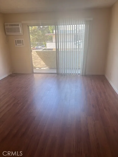 12203 Magnolia #210 Valley Village, CA 91607