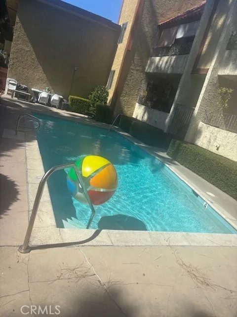 12203 Magnolia #210 Valley Village, CA 91607