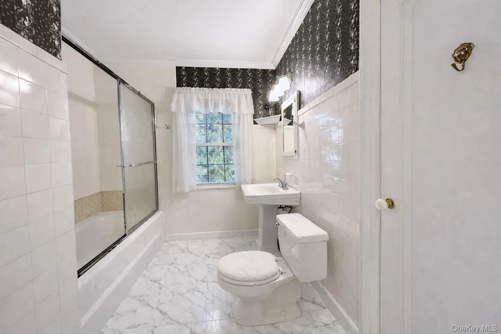 130 E Cedar Street Mount Vernon, NY 10552