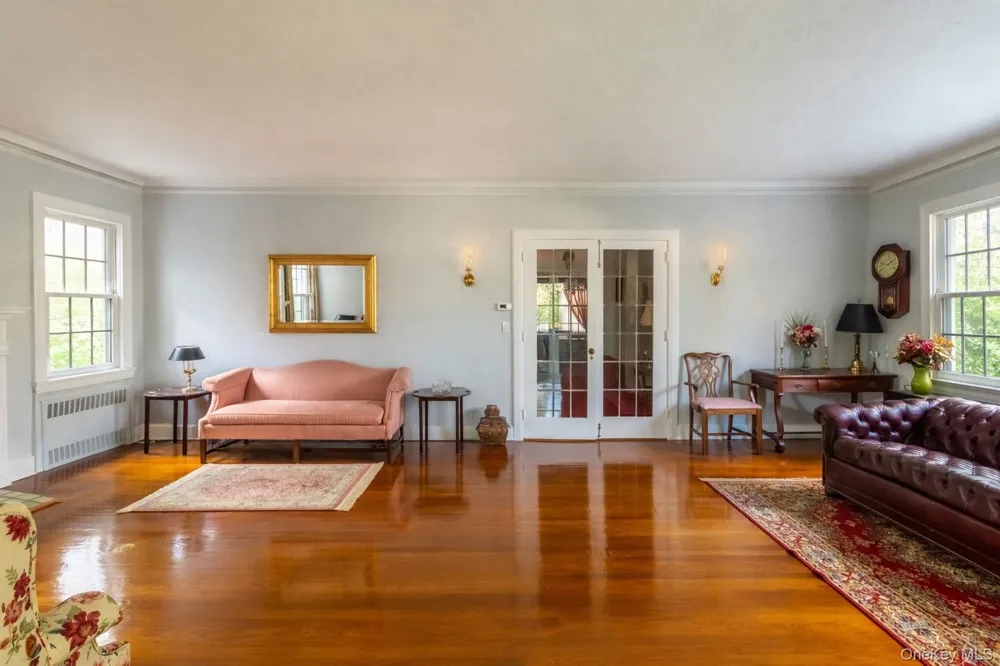 130 E Cedar Street Mount Vernon, NY 10552