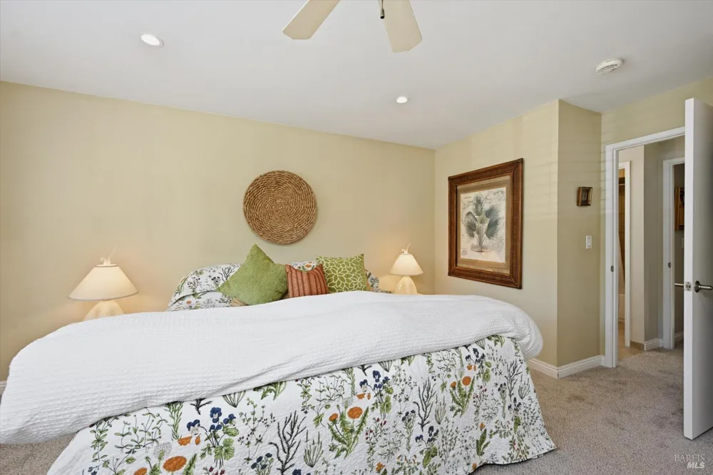 2619 Hidden Valley Lane Napa, CA 94558