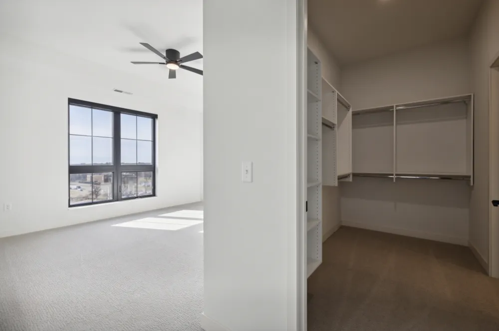 4917 Eden Avenue #110 Edina, MN 55424