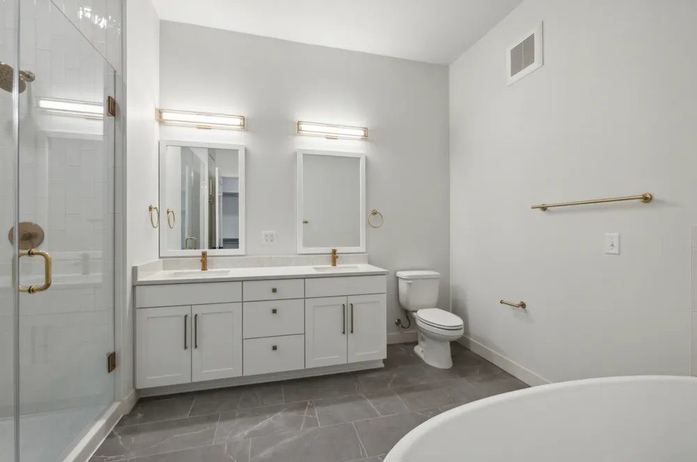 4917 Eden Avenue #110 Edina, MN 55424