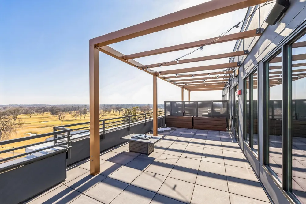 4917 Eden Avenue #110 Edina, MN 55424