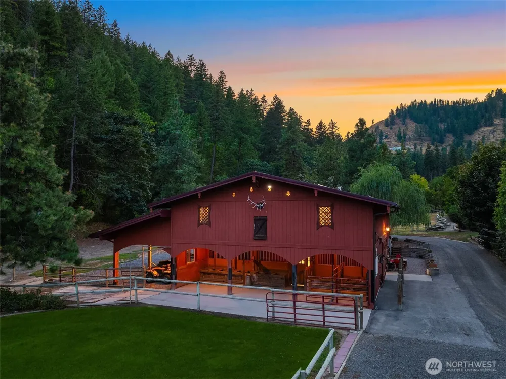 951 Willems Road Cashmere, WA 98815