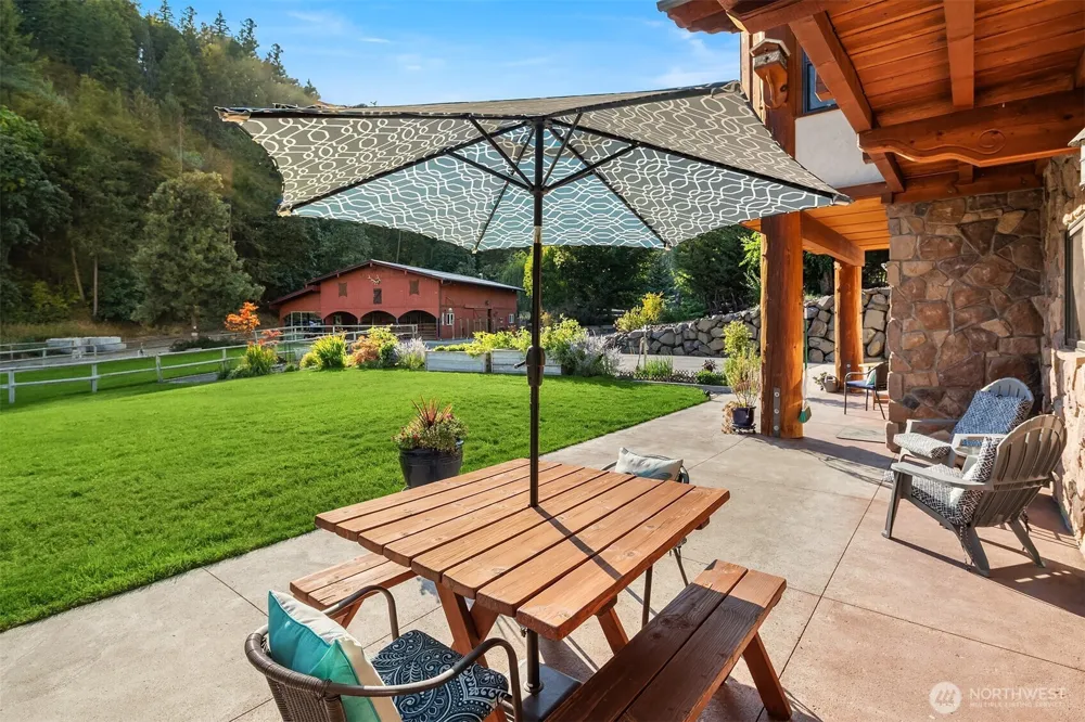 951 Willems Road Cashmere, WA 98815