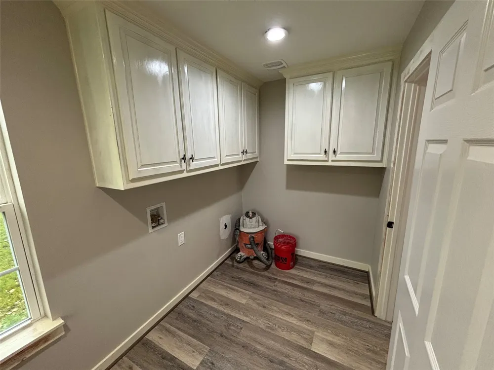 315 S Barry Street Mertens, TX 76666