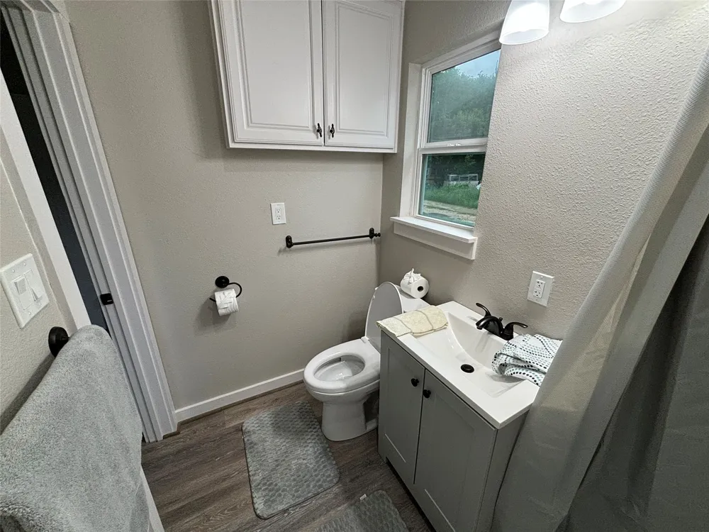 315 S Barry Street Mertens, TX 76666