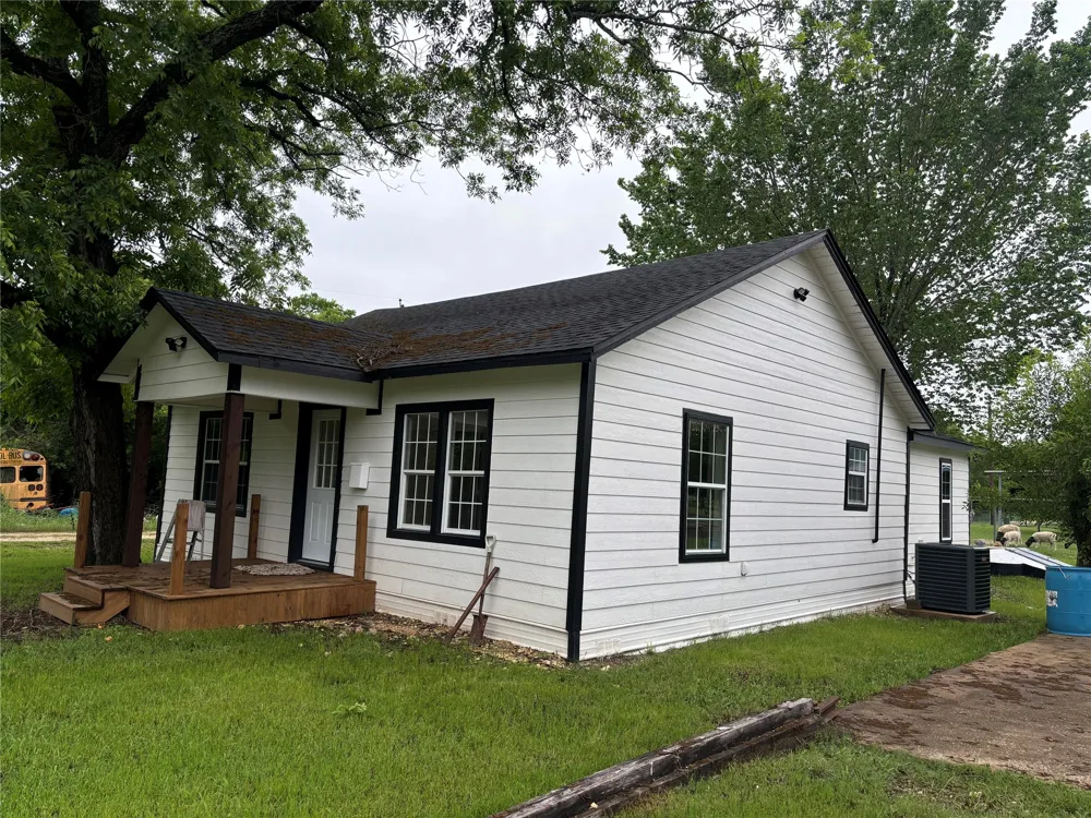 315 S Barry Street Mertens, TX 76666