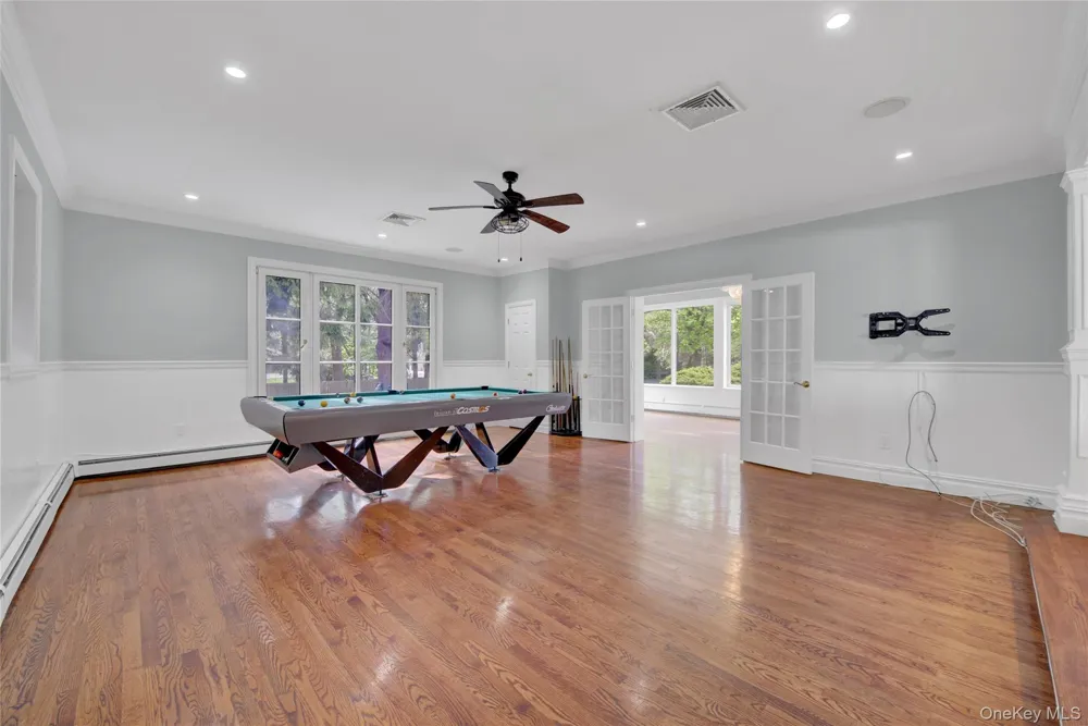 1719 Cedar Swamp Road Brookville, NY 11545
