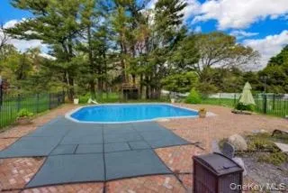 1719 Cedar Swamp Road Brookville, NY 11545