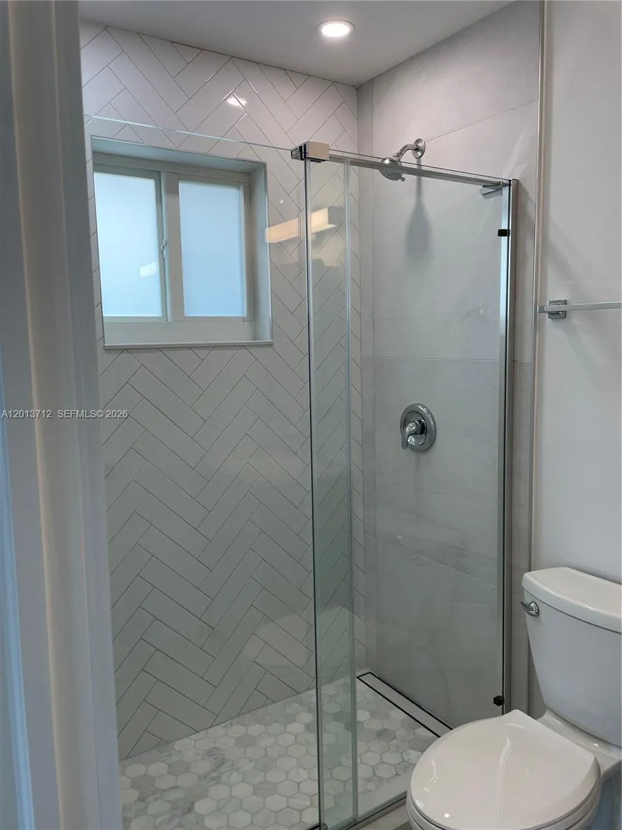 6820 SW 13th Ter #6820 Miami, FL 33144