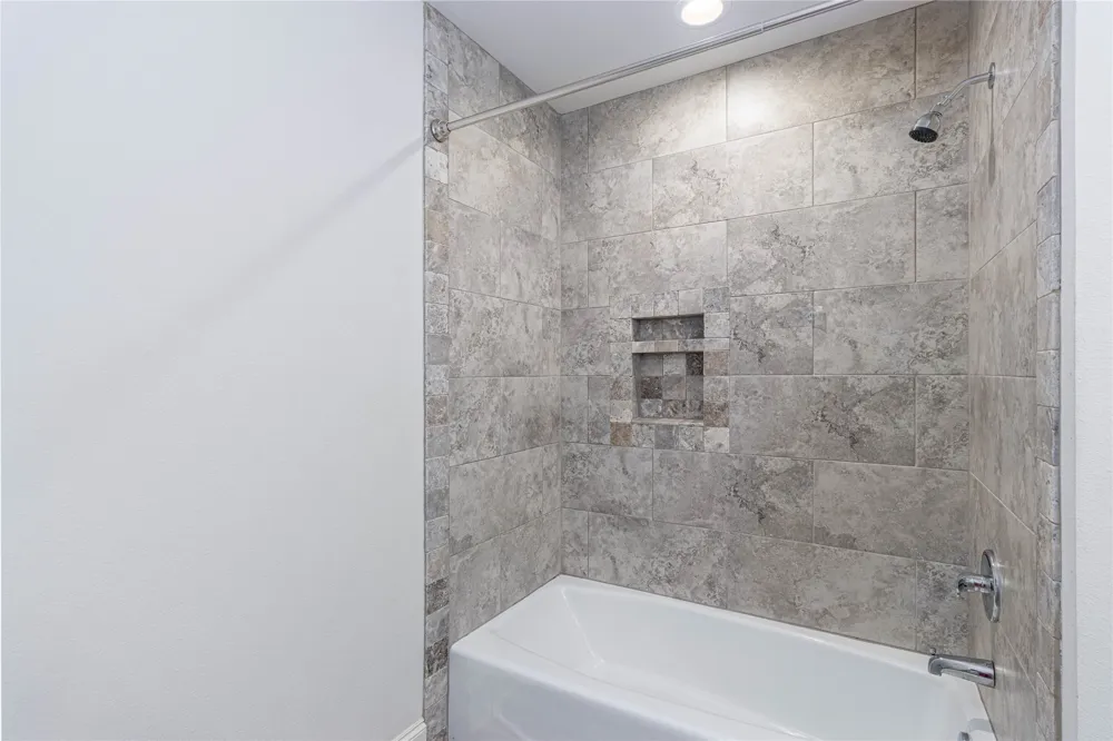 815 E Grande Boulevard #T101 Tyler, TX 75703