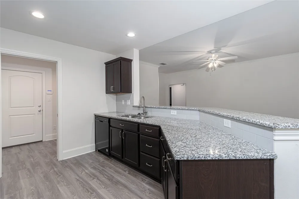 815 E Grande Boulevard #T101 Tyler, TX 75703