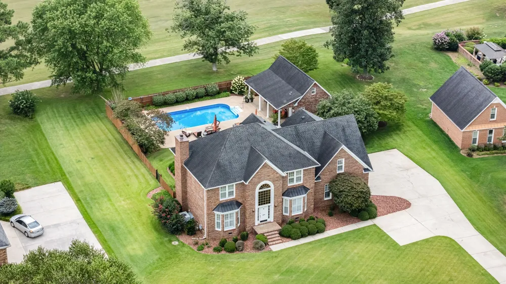 104 SAINT ANDREWS PLACE Tullahoma, TN 37388