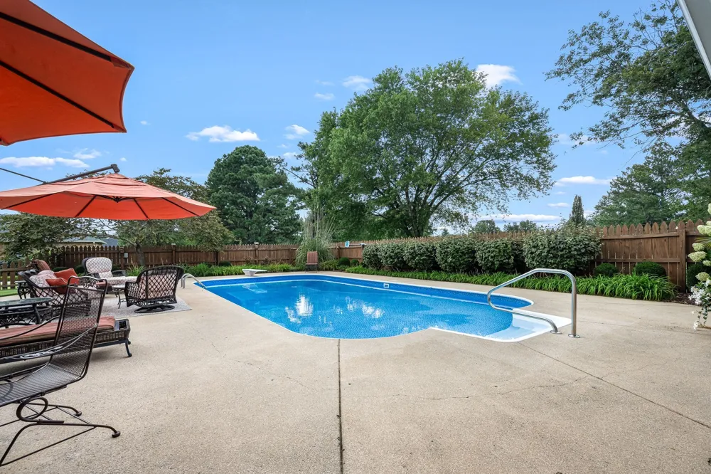 104 SAINT ANDREWS PLACE Tullahoma, TN 37388