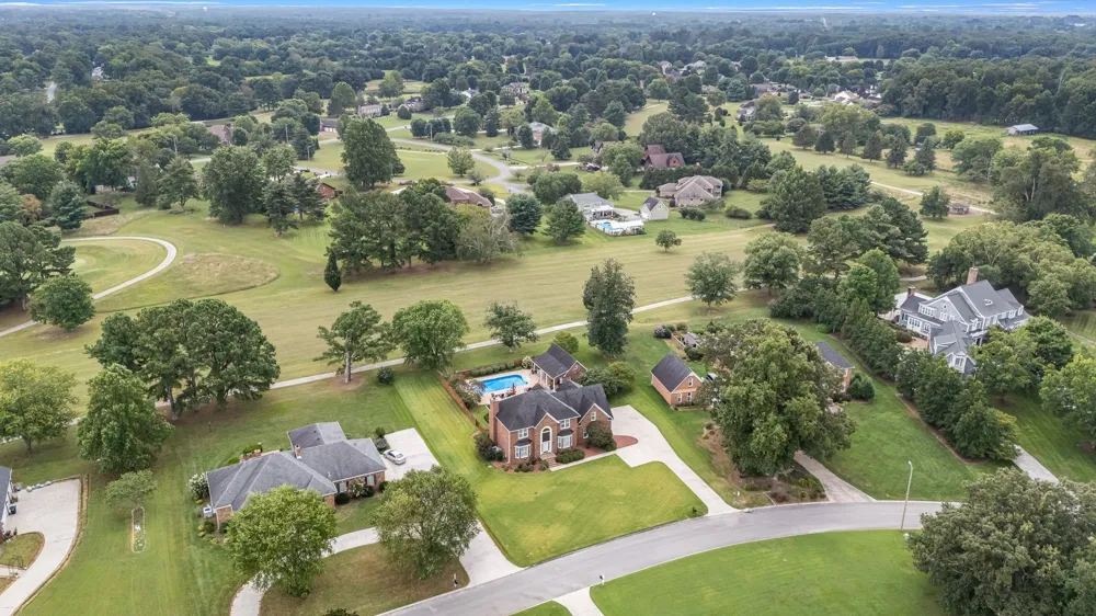 104 SAINT ANDREWS PLACE Tullahoma, TN 37388