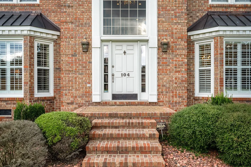 104 SAINT ANDREWS PLACE Tullahoma, TN 37388