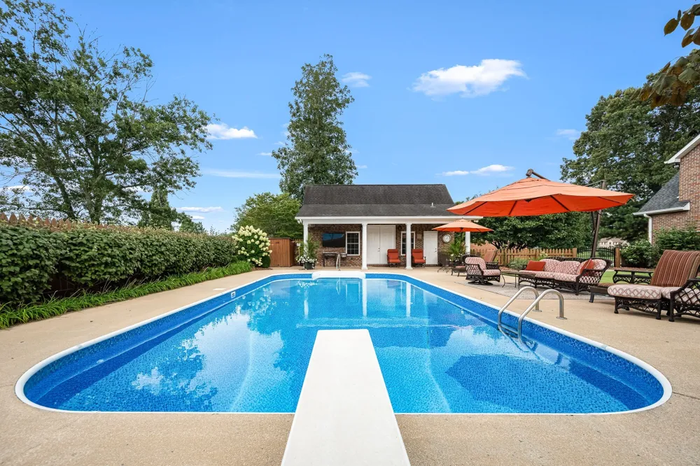 104 SAINT ANDREWS PLACE Tullahoma, TN 37388