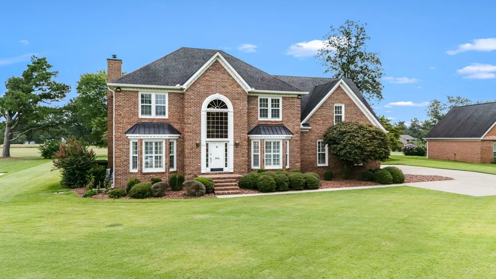 104 SAINT ANDREWS PLACE Tullahoma, TN 37388