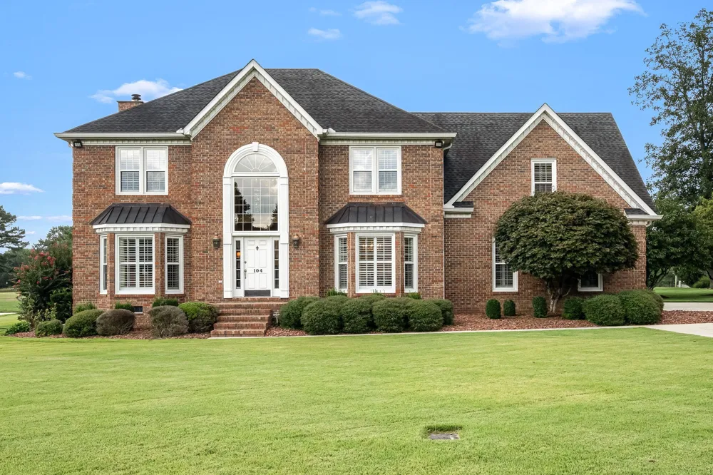 104 SAINT ANDREWS PLACE Tullahoma, TN 37388