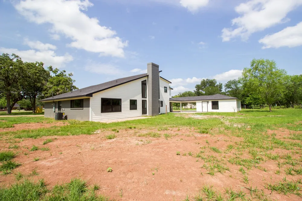 54 Windmill Drive Hempstead, TX 77445