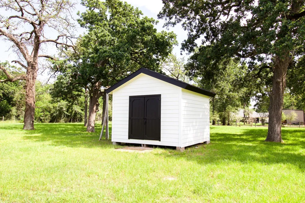 54 Windmill Drive Hempstead, TX 77445