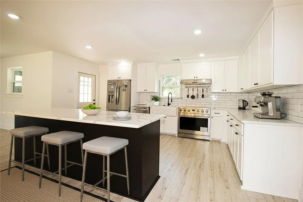 54 Windmill Drive Hempstead, TX 77445