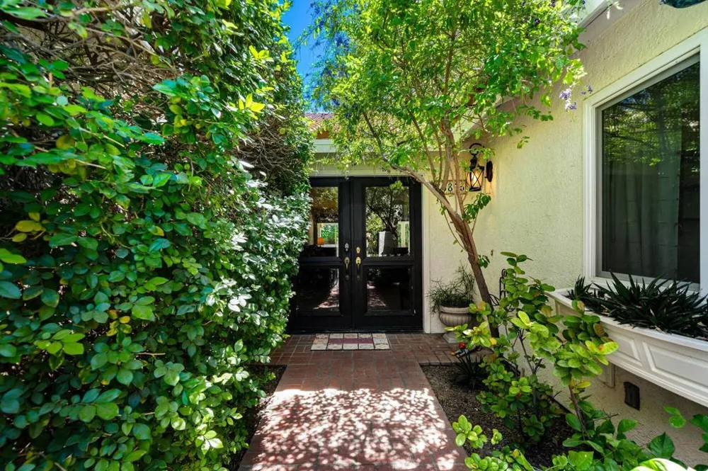 76835 Bishop Place Palm Desert, CA 92211