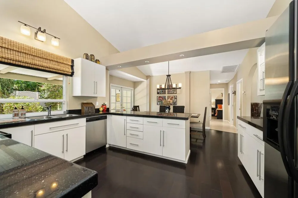 76835 Bishop Place Palm Desert, CA 92211