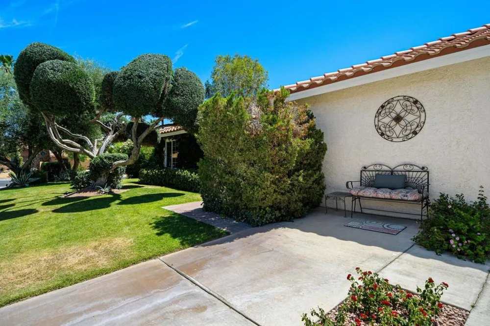 76835 Bishop Place Palm Desert, CA 92211