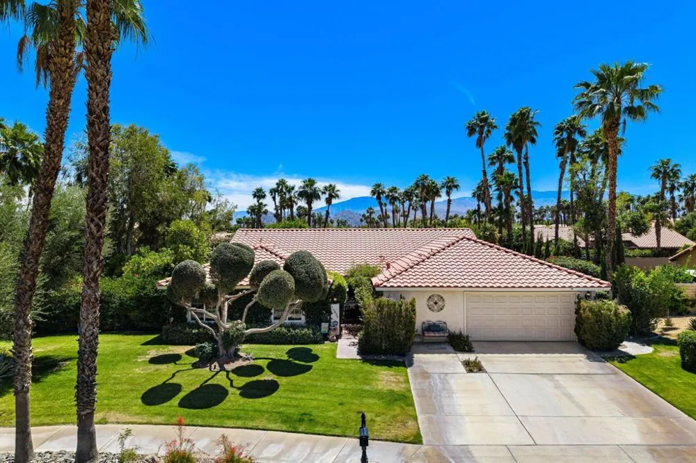 76835 Bishop Place Palm Desert, CA 92211