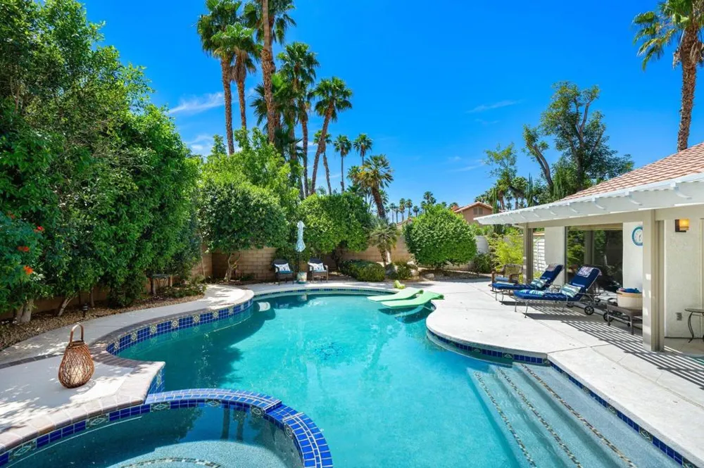 76835 Bishop Place Palm Desert, CA 92211