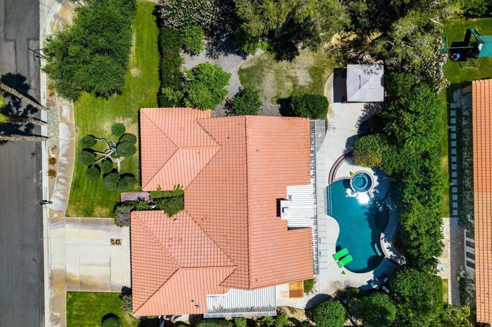 76835 Bishop Place Palm Desert, CA 92211
