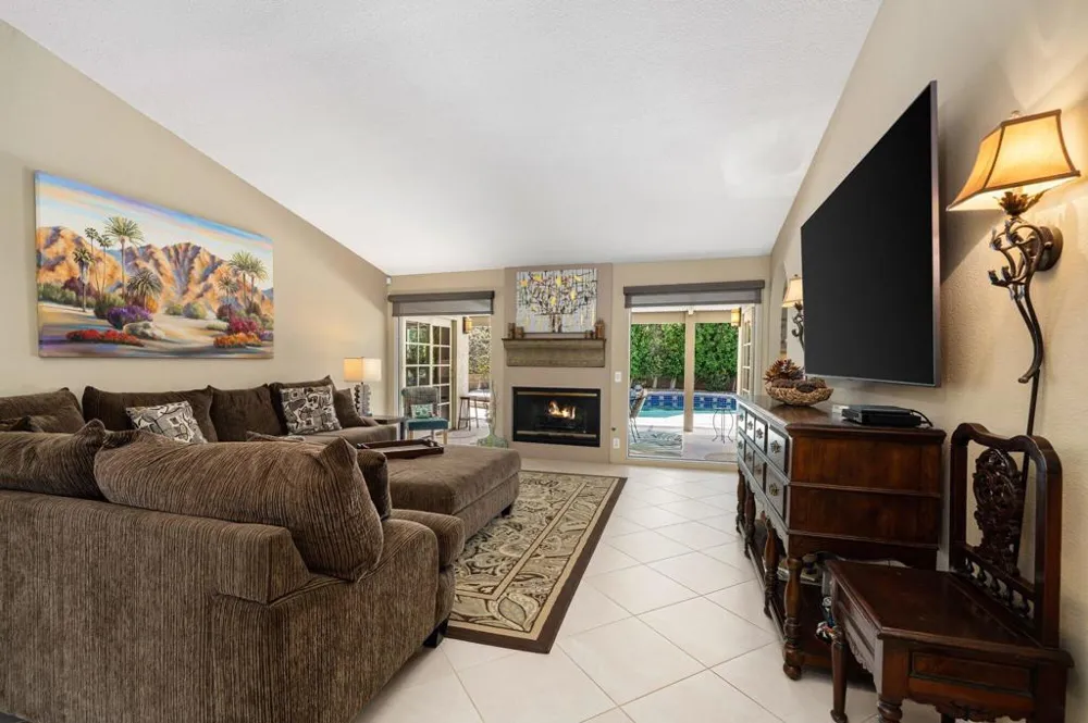 76835 Bishop Place Palm Desert, CA 92211