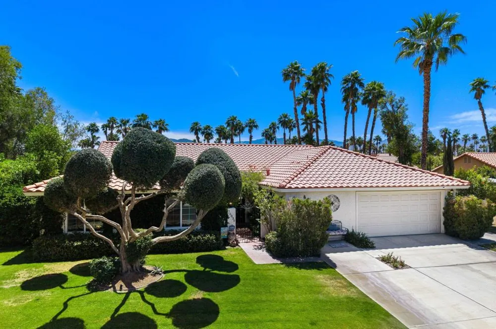 76835 Bishop Place Palm Desert, CA 92211