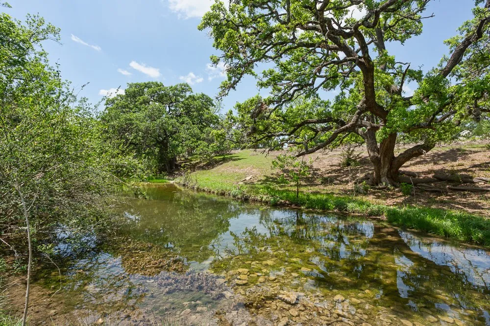 127 El Nopal Drive Blanco, TX 78606