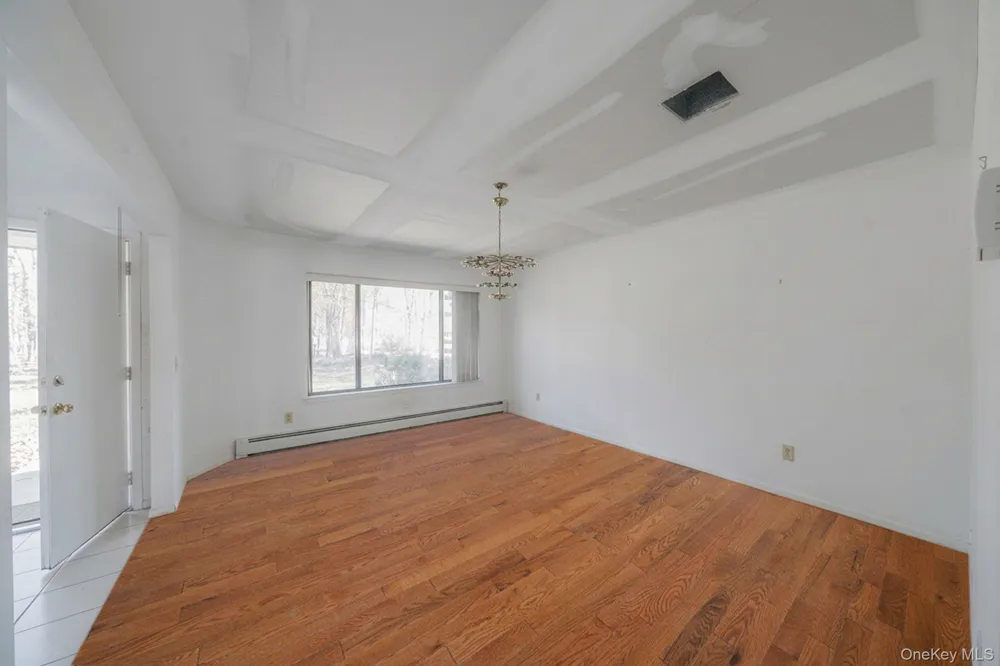 10 Lily Drive South Setauket, NY 11720