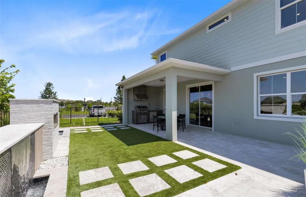 403 WINTER GROVE BOULEVARD Winter Garden, FL 34787
