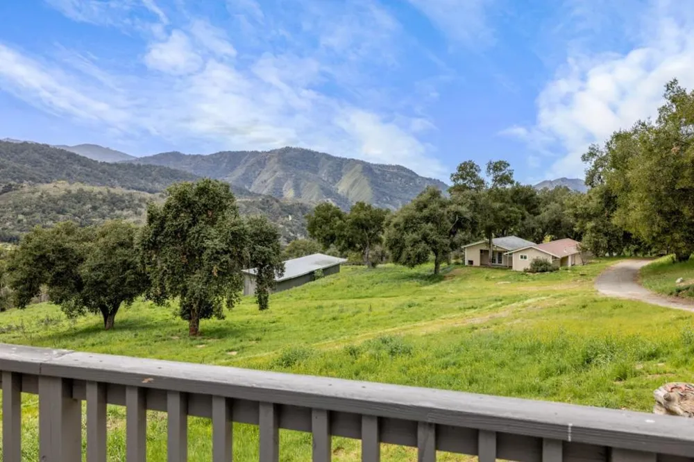 19235 Cachagua Road Carmel Valley, CA 93924