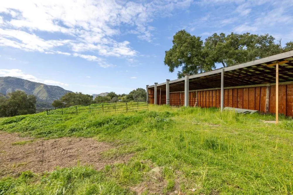 19235 Cachagua Road Carmel Valley, CA 93924