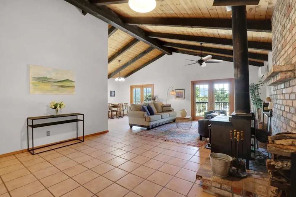 19235 Cachagua Road Carmel Valley, CA 93924