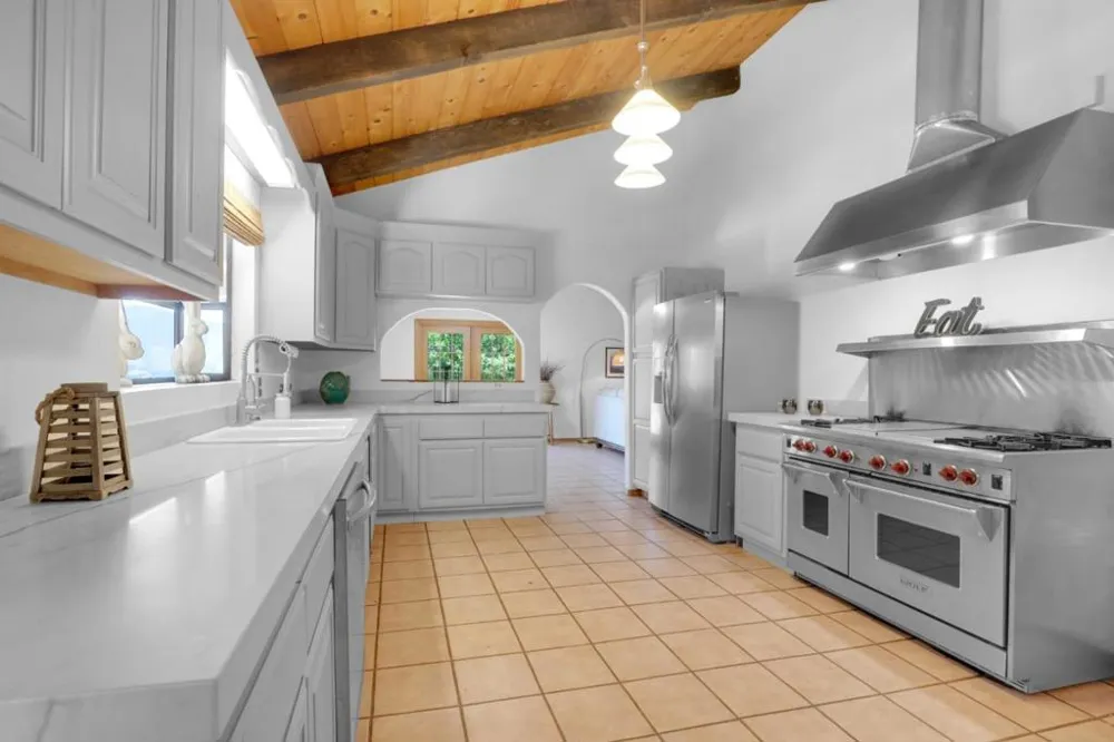 19235 Cachagua Road Carmel Valley, CA 93924