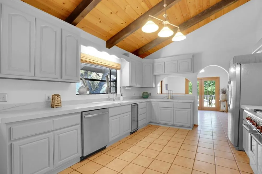 19235 Cachagua Road Carmel Valley, CA 93924