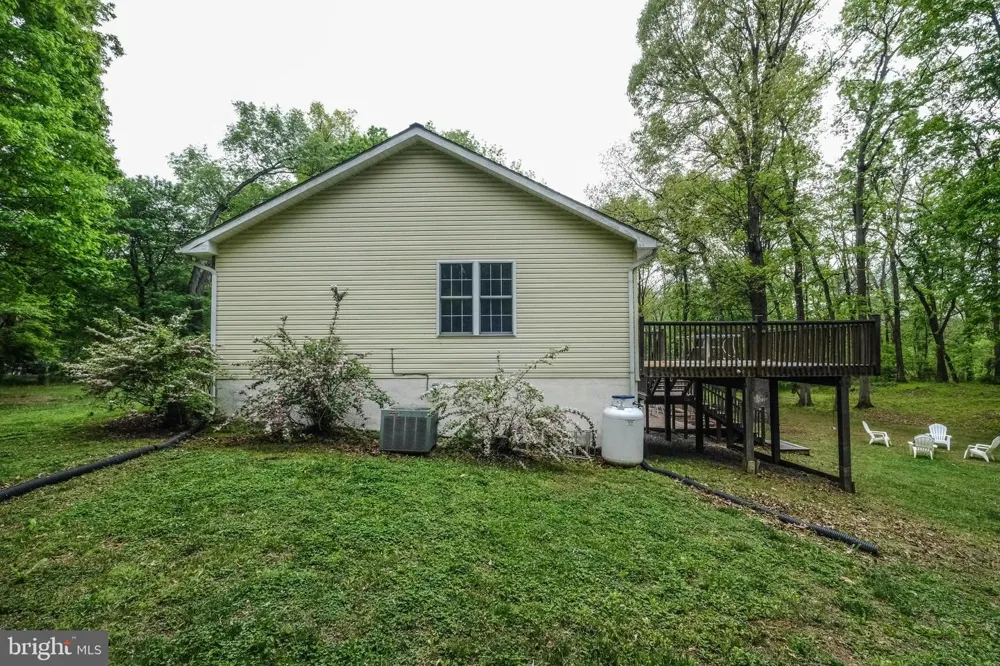 134 KELCAR DRIVE Summit Point, WV 25446