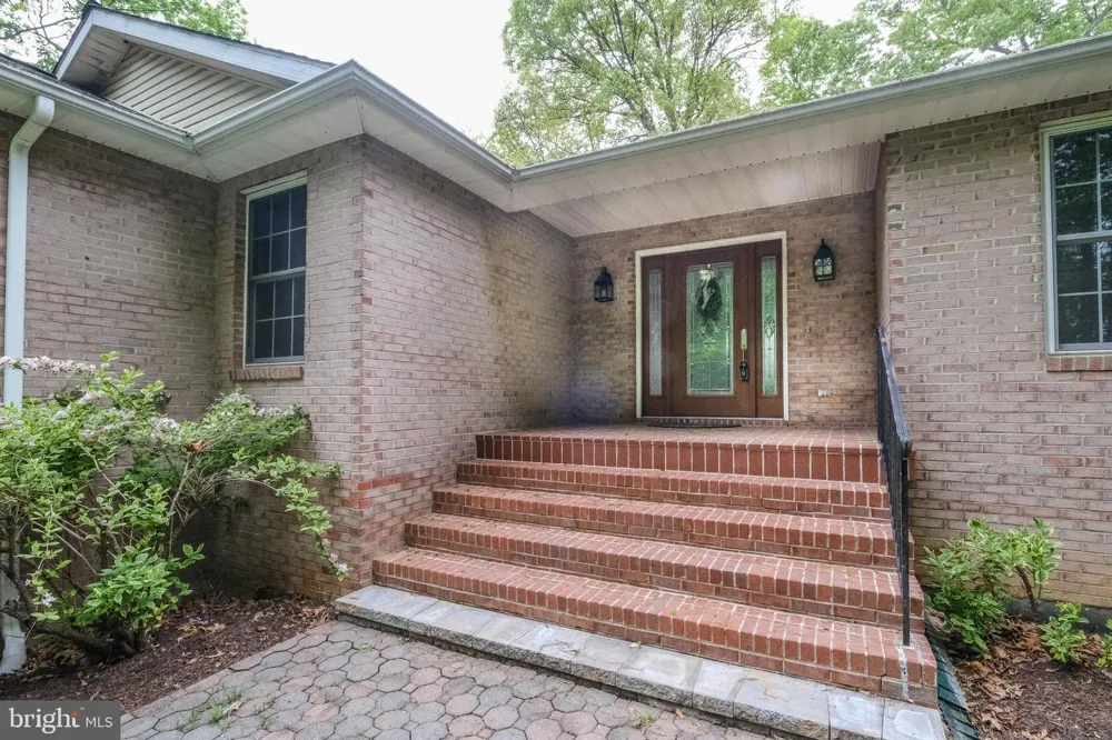 134 KELCAR DRIVE Summit Point, WV 25446