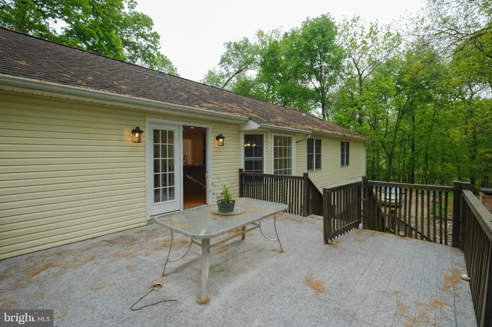 134 KELCAR DRIVE Summit Point, WV 25446
